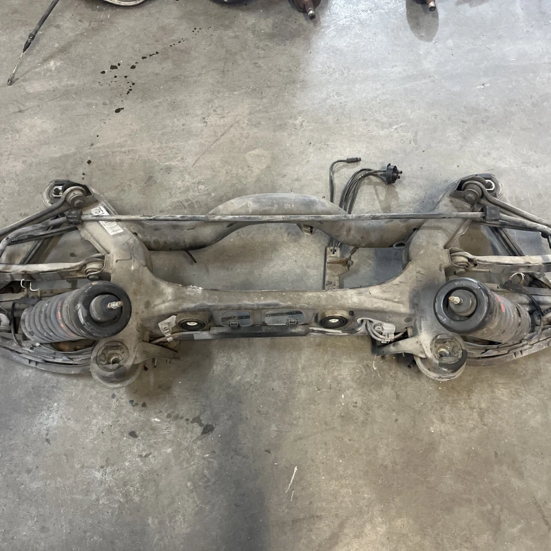 Punte spate / Mercedes-Benz SL R129 1992 / Directie si suspensie