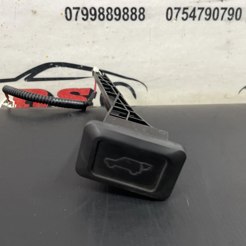 Buton inchidere haion Lexus 