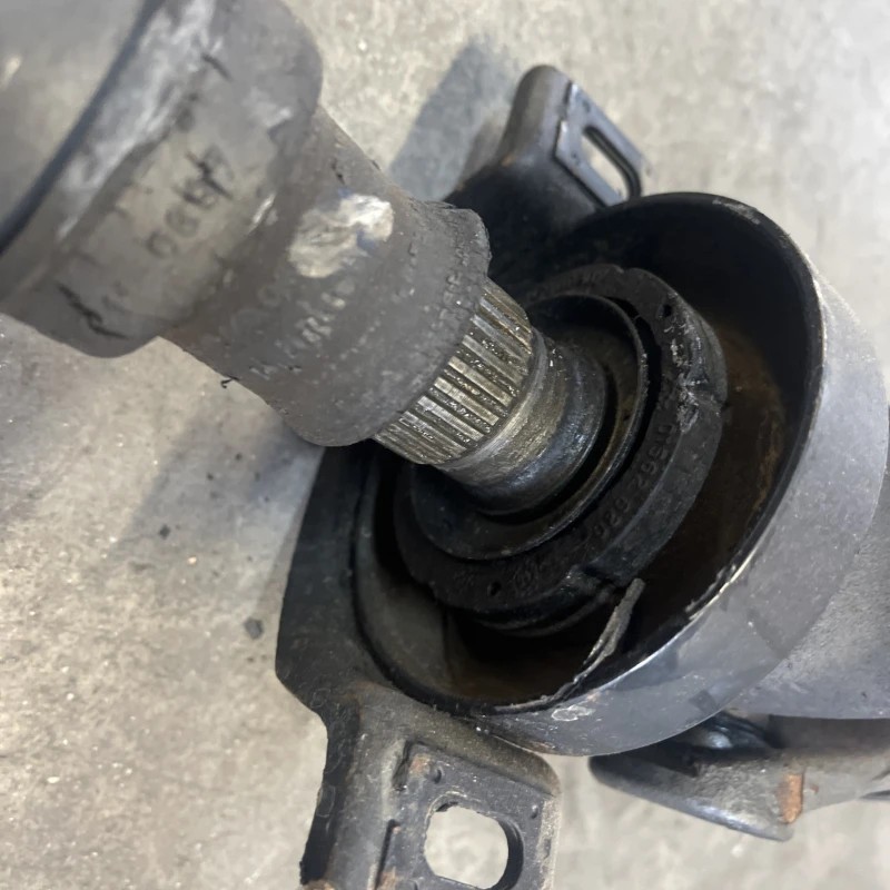 Cardan spate / Mercedes-Benz SL R129 1993 / Cutie viteze, ambreiaj, transmisie