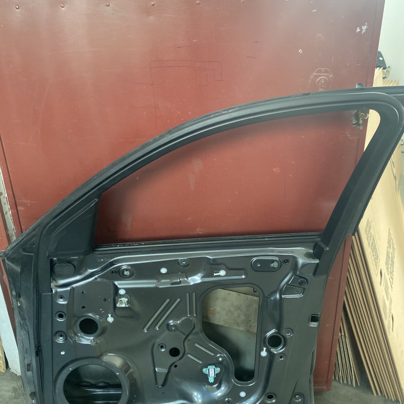 Usa dreapta fata / Audi Q5 8R 2013 / Caroserie, oglinzi si faruri