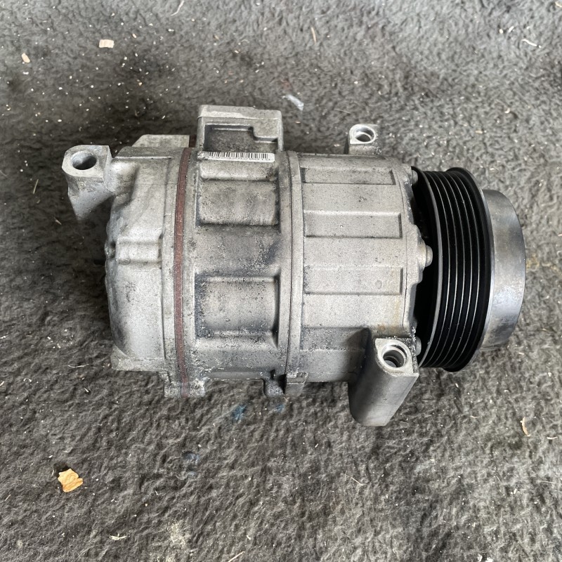 Compresor clima / Mercedes-Benz C Class W204 2012 / Climatizare