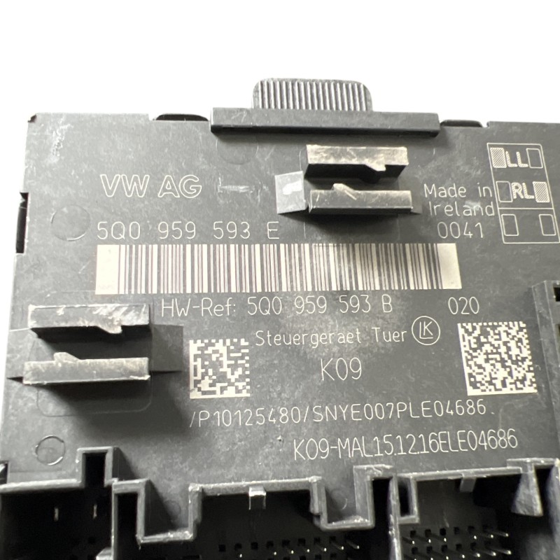 Modul confort / Volkswagen Passat B8 2017 / Audio si electronice