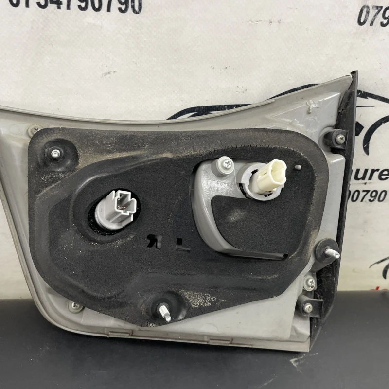 Stop stanga haion / Lexus RX 400h XU30 2007 / Caroserie, oglinzi si faruri