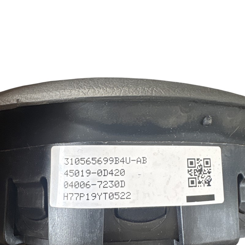 Airbag volan / Toyota Yaris XP130 facelift 2016 / Interior