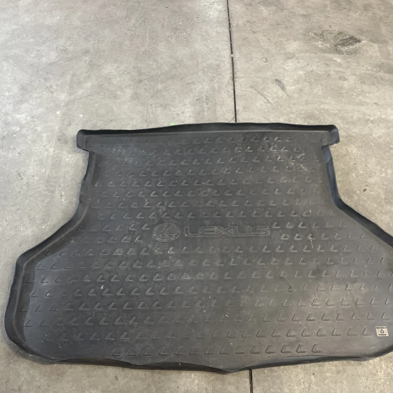 Pres portbagaj / Lexus RX 400h XU30 2007 / Interior
