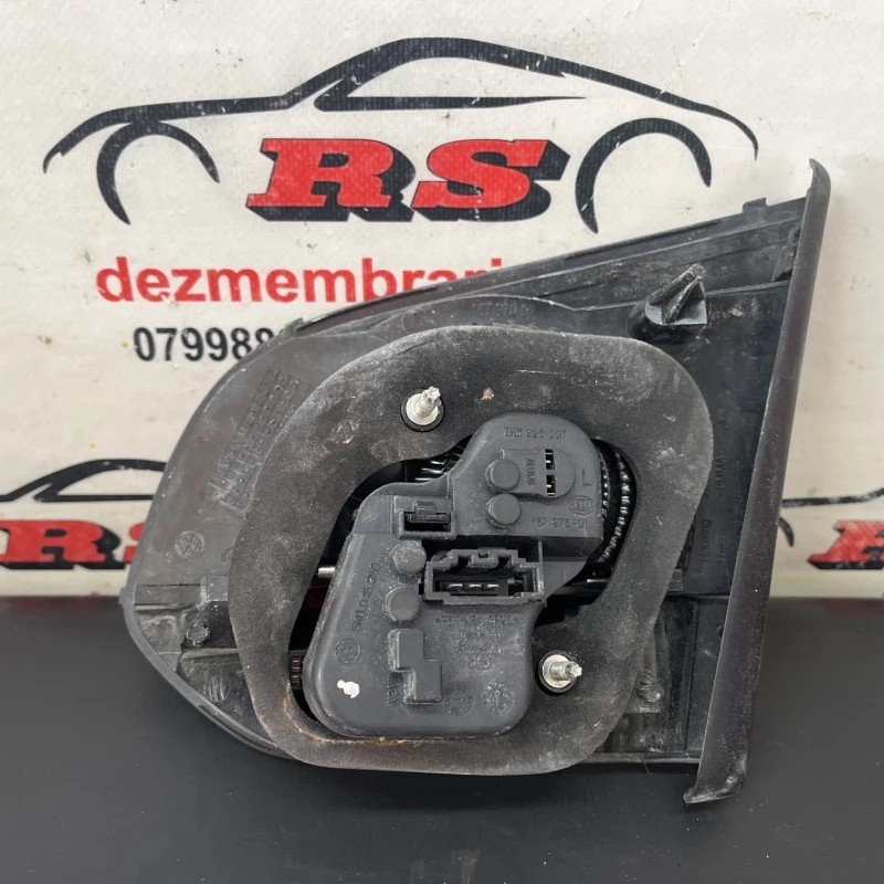 Stop stanga haion / Volkswagen Golf MK6 2011 / Caroserie, oglinzi si faruri