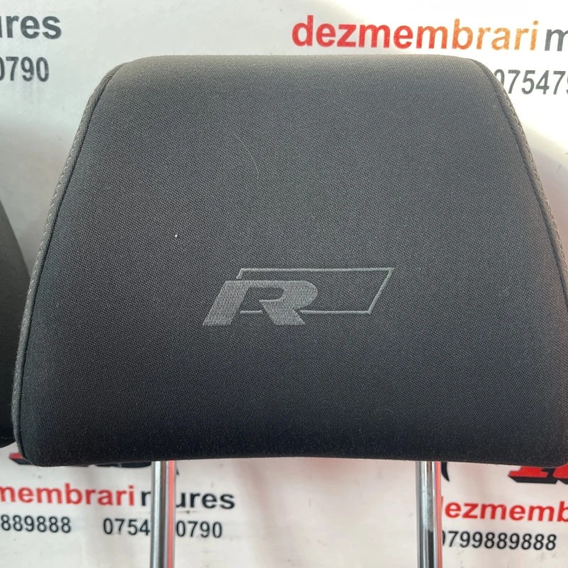 Tetiere scaun fata R-line / Volkswagen Golf MK6 2011 / Interior
