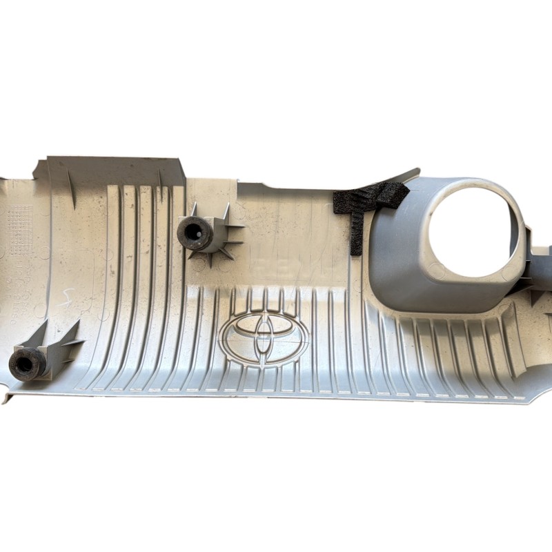 Capac motor / Toyota Yaris XP130 facelift 2016 / Motor, racire si evacuare