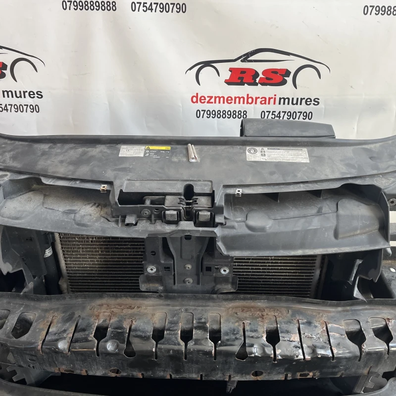 Trager complet / Volkswagen Passat B7 2014 / Caroserie, oglinzi si faruri