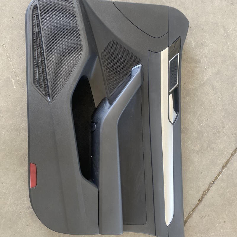 Panou tapiterie usa dreapta fata / Volkswagen Passat B8 2017 / Interior
