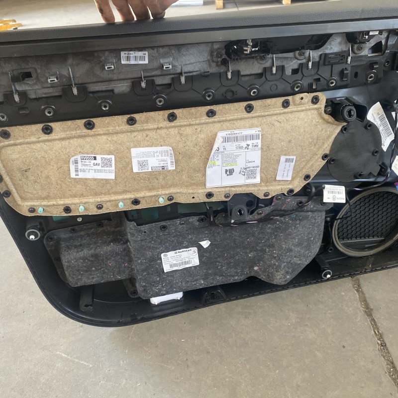 Panou tapiterie usa dreapta fata / Volkswagen Passat B8 2017 / Interior
