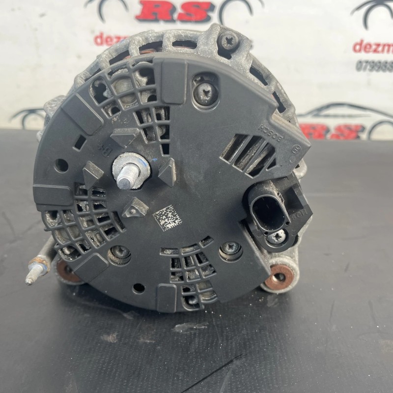 Alternator / Volkswagen Passat B7 2012 / Motor, racire si evacuare