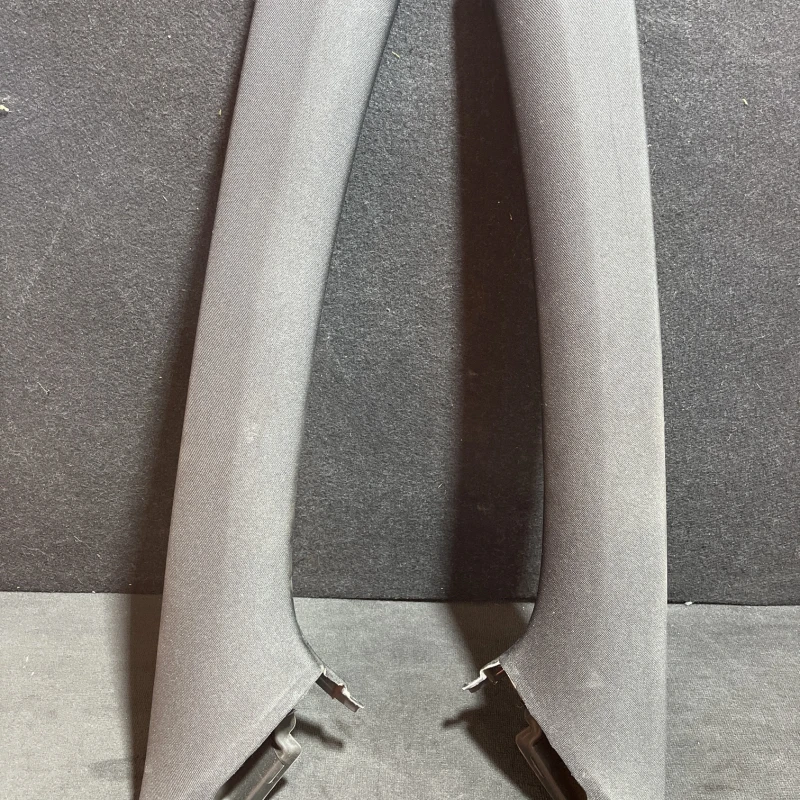 Ornament stalp / Volkswagen Golf MK6 2011 / Interior