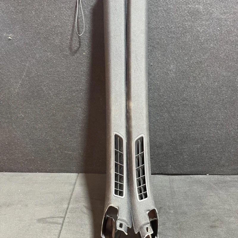 Ornament stalp / Volkswagen Golf MK6 2011 / Interior