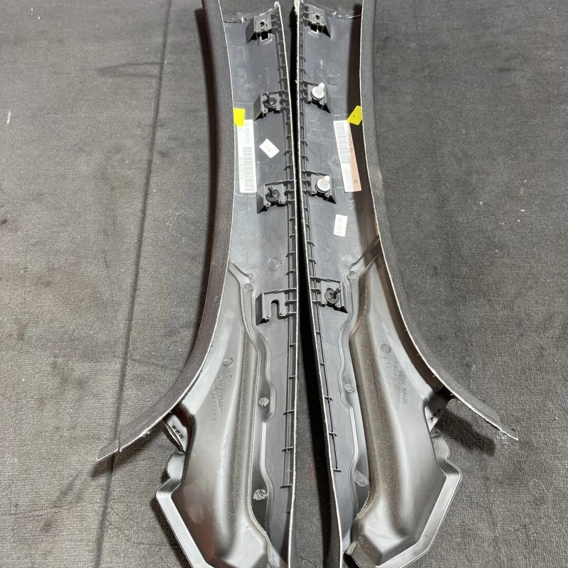 Ornament stalp / Volkswagen Golf MK6 2011 / Interior