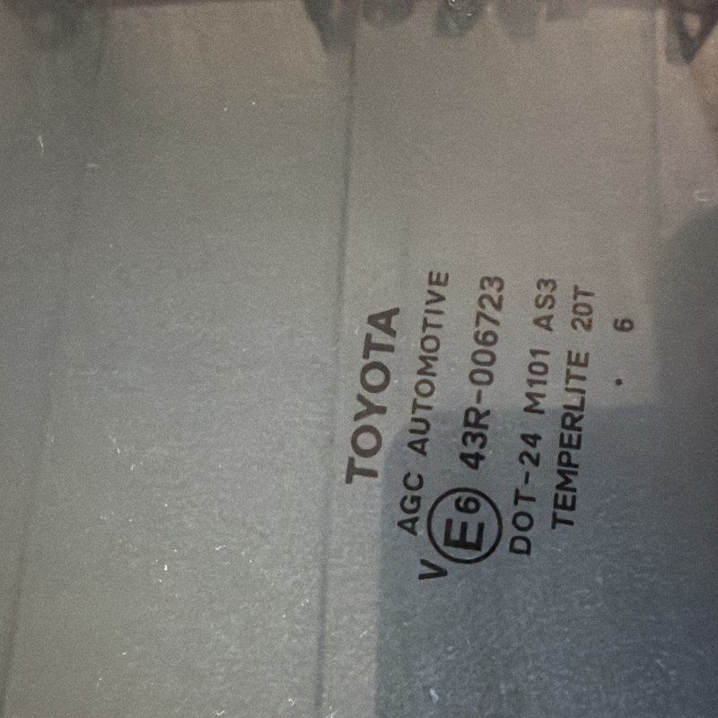 Geam dreapta spate / Toyota Yaris XP130 facelift 2016 / Caroserie, oglinzi si faruri