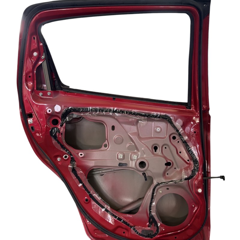 Usa stanga spate / Toyota Yaris XP130 facelift 2016 / Caroserie, oglinzi si faruri