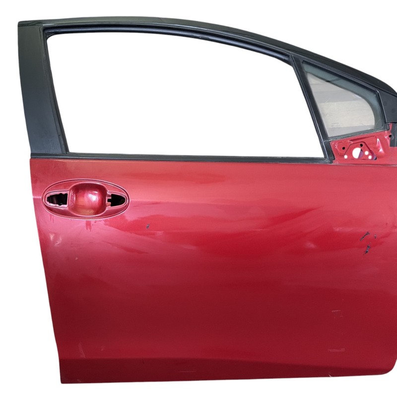Usa dreapta fata / Toyota Yaris XP130 facelift 2016 / Caroserie, oglinzi si faruri