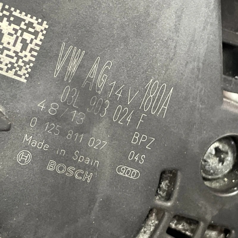 Alternator / Volkswagen Passat B7 2012 / Motor, racire si evacuare