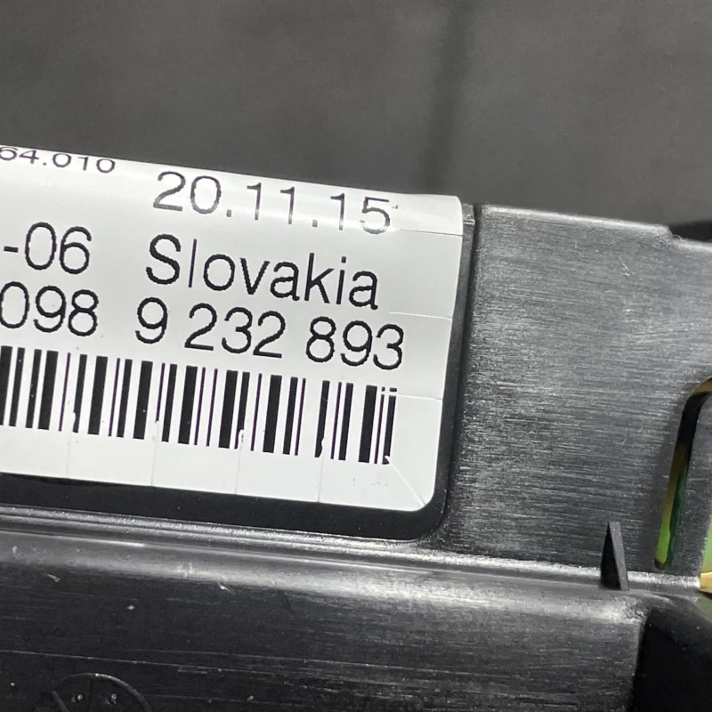 Ceas bord / BMW Seria 3 F30 2013 / Audio si electronice
