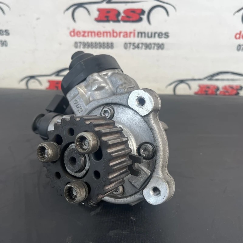 Pompa de injectie inalte / Volkswagen Passat B7 2012 / Motor, racire si evacuare