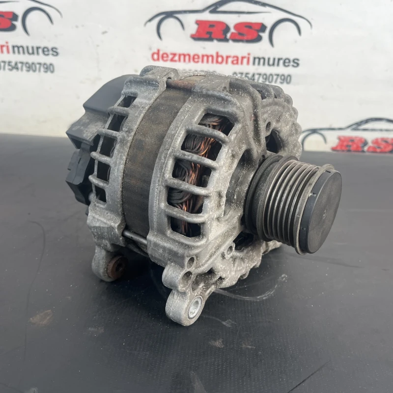 Alternator / Volkswagen Passat B7 2012 / Motor, racire si evacuare