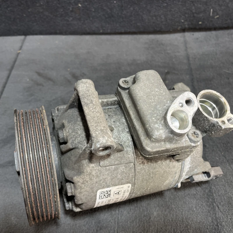 Compresor clima / Volkswagen Golf MK6 2011 / Climatizare