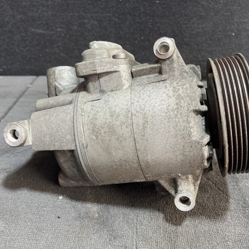 Compresor clima / Volkswagen Golf MK6 2011 / Climatizare