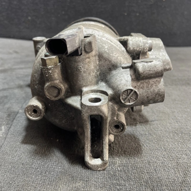 Compresor clima / Volkswagen Golf MK6 2011 / Climatizare