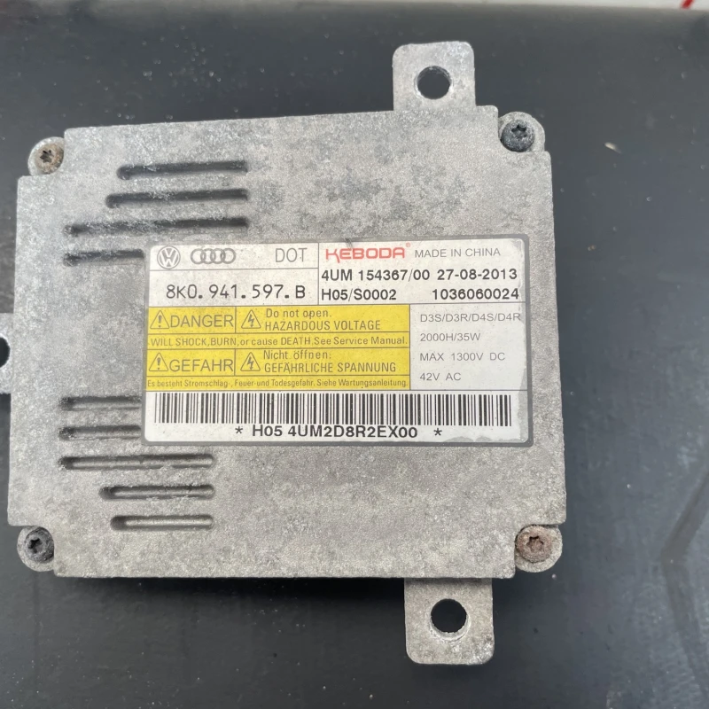 Droser xenon / Volkswagen Passat B7 2012 / Audio si electronice
