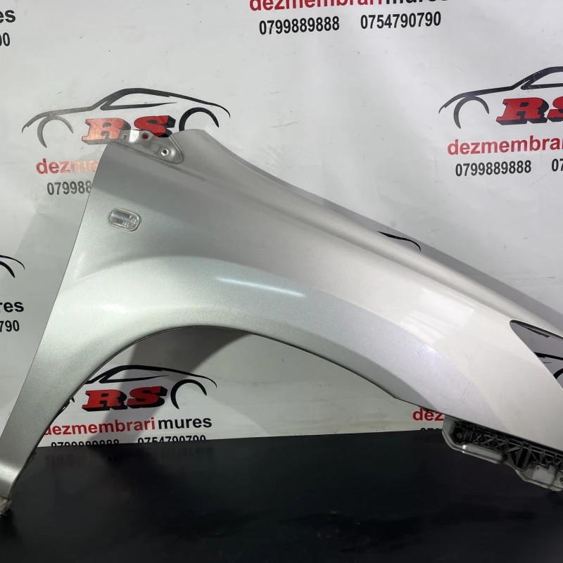 Aripa dreapta fata Lexus RX 400h XU30 2007