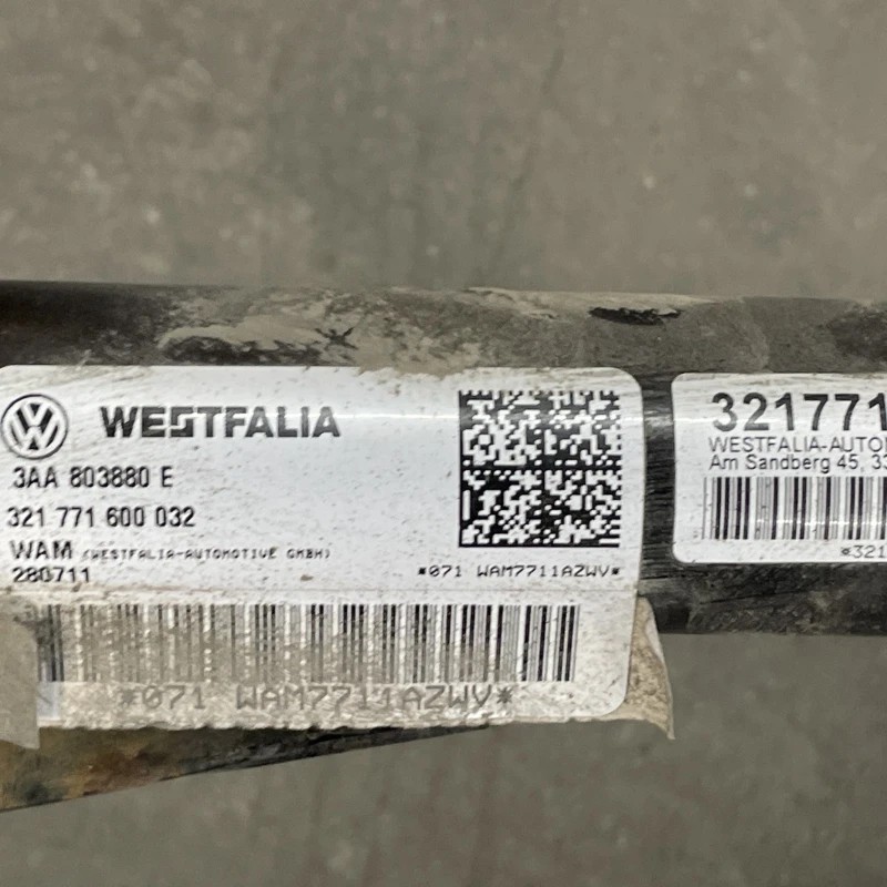 Carlig remorcare / Volkswagen Passat B7 2012 / Caroserie, oglinzi si faruri