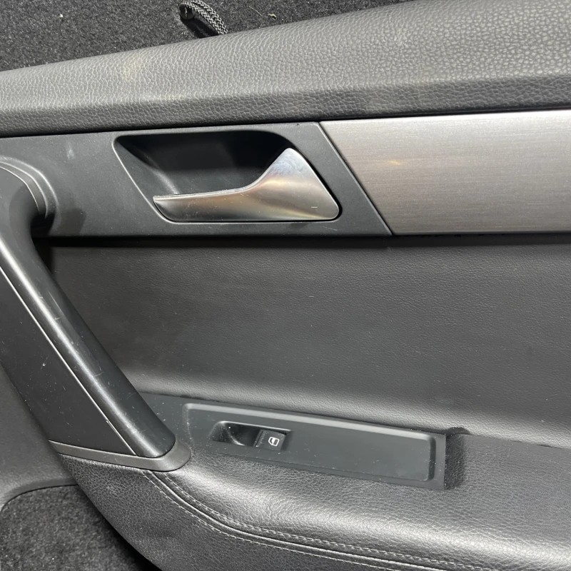 Panou tapiterie usa dreapta fata / Volkswagen Passat B7 2012 / Interior