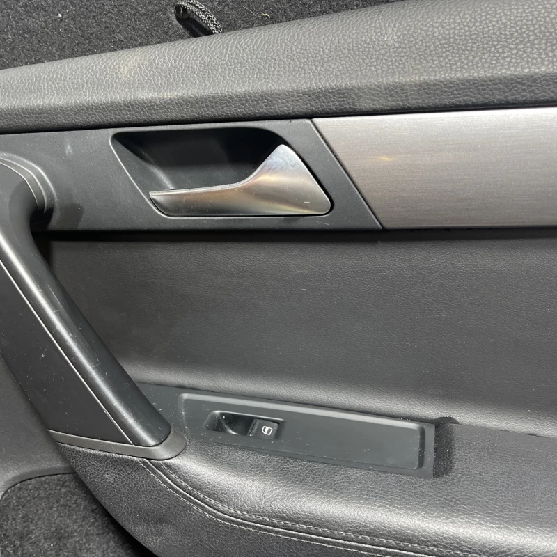 Panou tapiterie usa dreapta fata / Volkswagen Passat B7 2012 / Interior