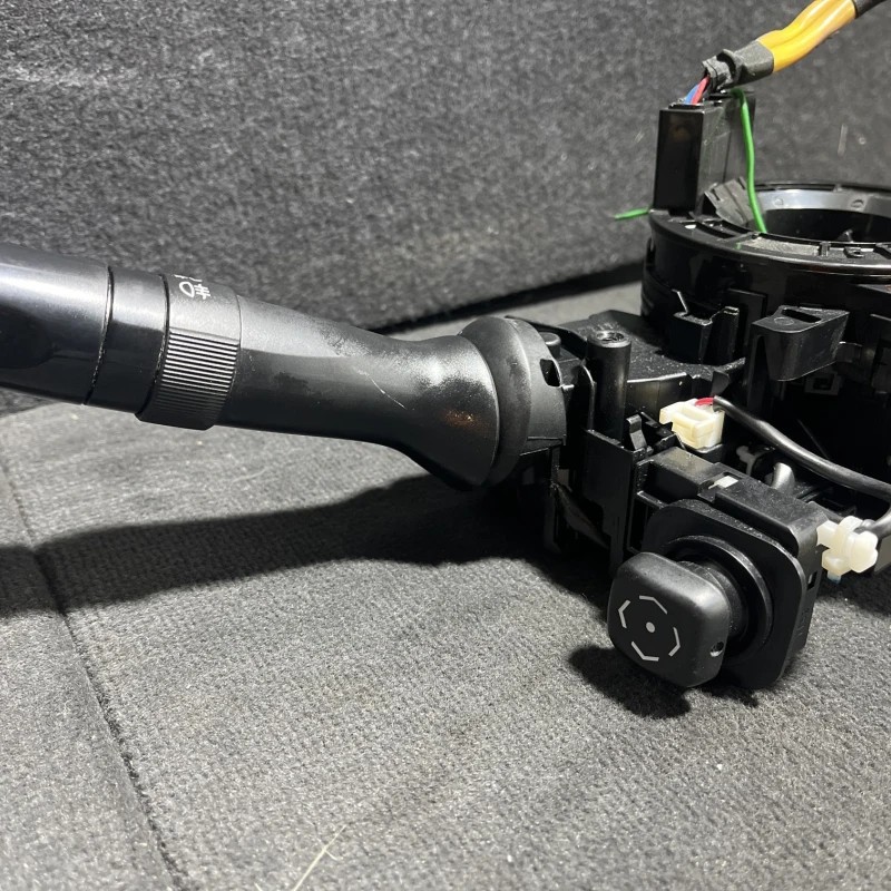 Spira volan cu manete / Lexus RX 400h XU30 2007 / Audio si electronice