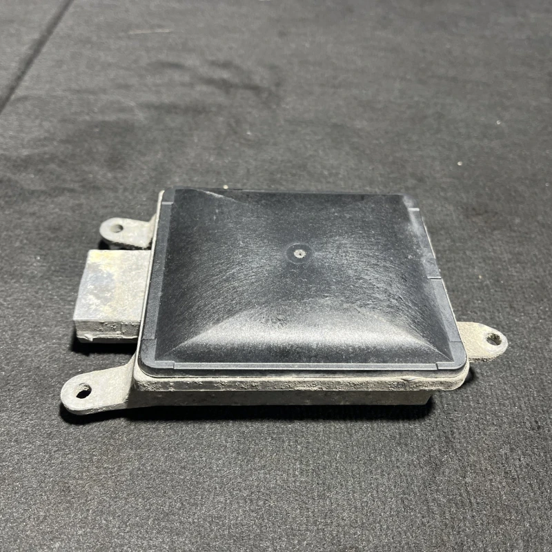 Modul side assist / Volkswagen Passat B7 2012 / Audio si electronice