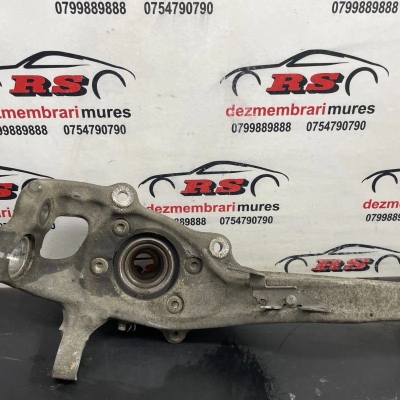Fuzeta stanga fata / Audi A4 B8 facelift 2014 / Directie si suspensie