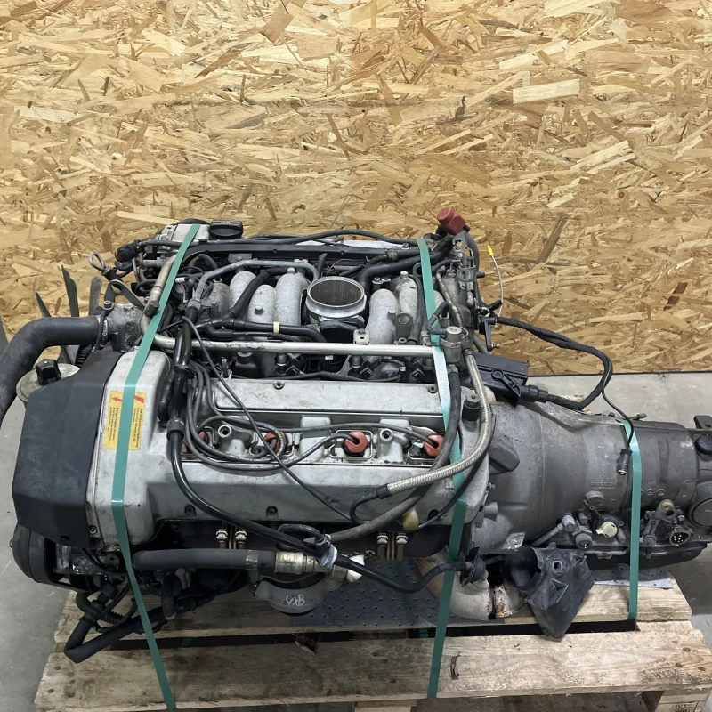 Motor complet cu accesorii. / Mercedes-Benz SL R129 1992 / Motor, racire si evacuare
