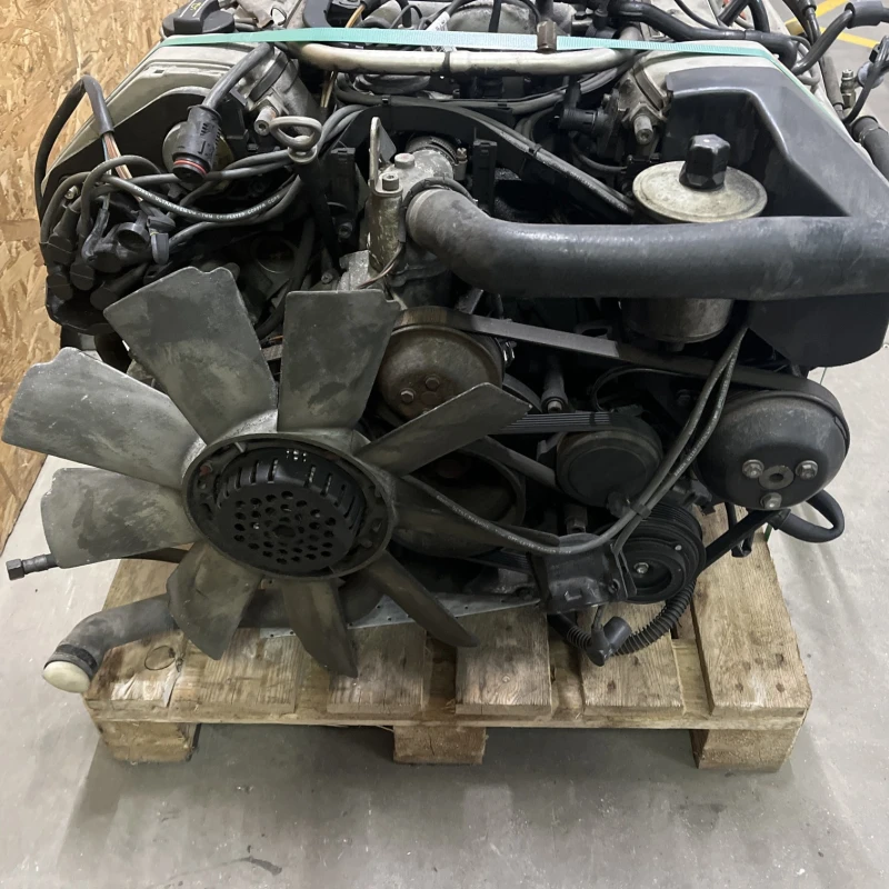 Motor complet cu accesorii. / Mercedes-Benz SL R129 1992 / Motor, racire si evacuare
