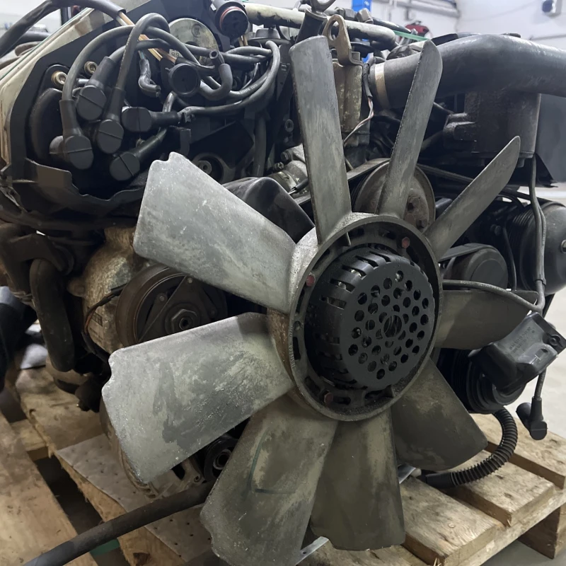Motor complet cu accesorii. / Mercedes-Benz SL R129 1992 / Motor, racire si evacuare