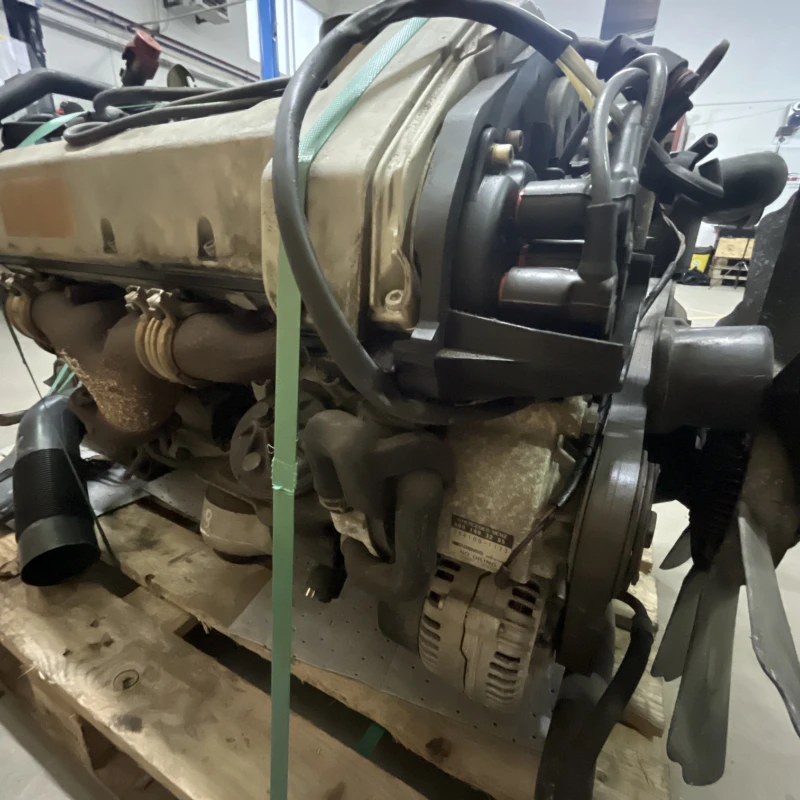 Motor complet cu accesorii. / Mercedes-Benz SL R129 1992 / Motor, racire si evacuare