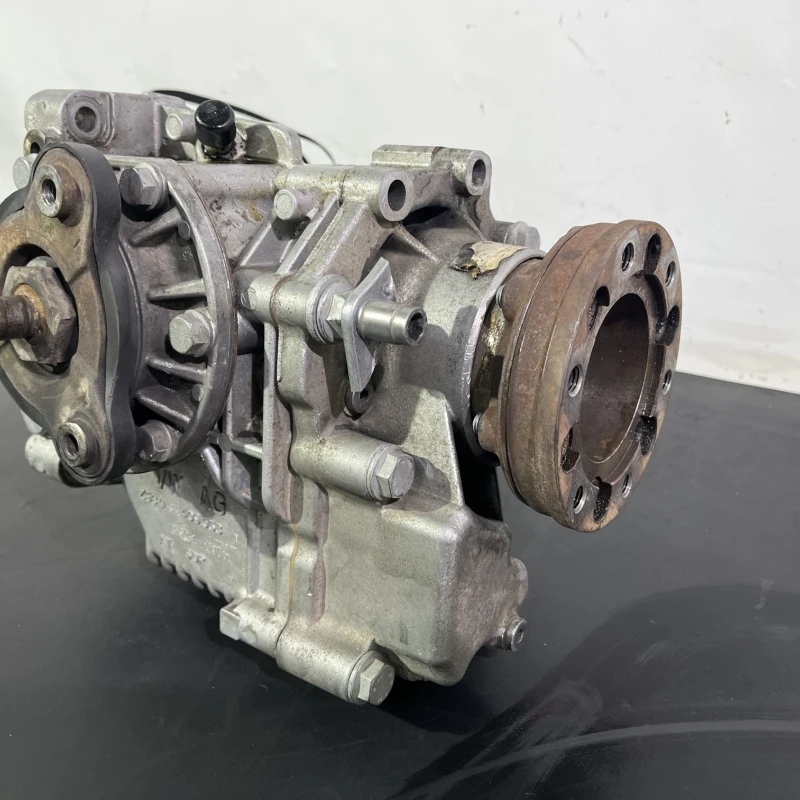 Cutie de transfer diferential fata / Volkswagen Passat B7 2012 / Cutie viteze, ambreiaj, transmisie
