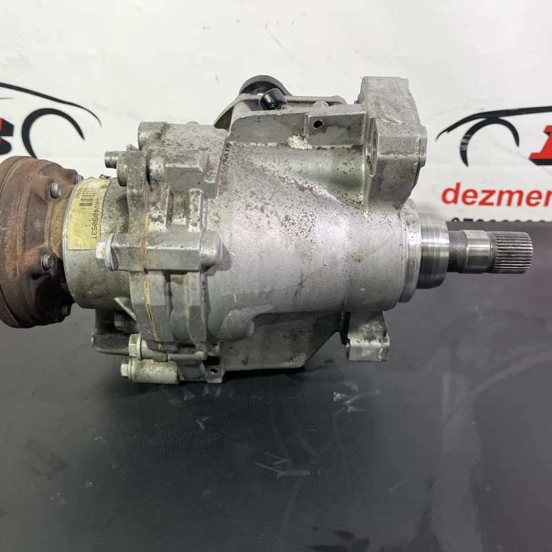 Cutie de transfer diferential fata / Volkswagen Passat B7 2012 / Cutie viteze, ambreiaj, transmisie