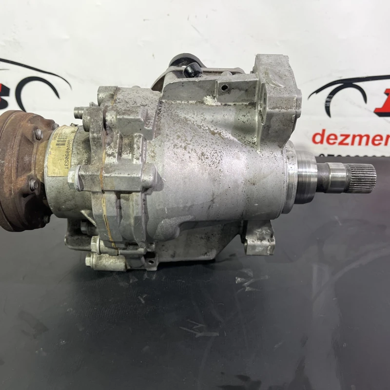 Cutie de transfer diferential fata / Volkswagen Passat B7 2012 / Cutie viteze, ambreiaj, transmisie