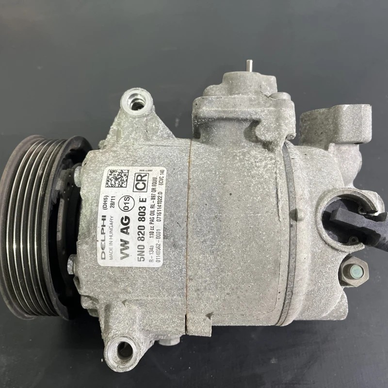 Compresor clima / Volkswagen Passat B7 2012 / Climatizare