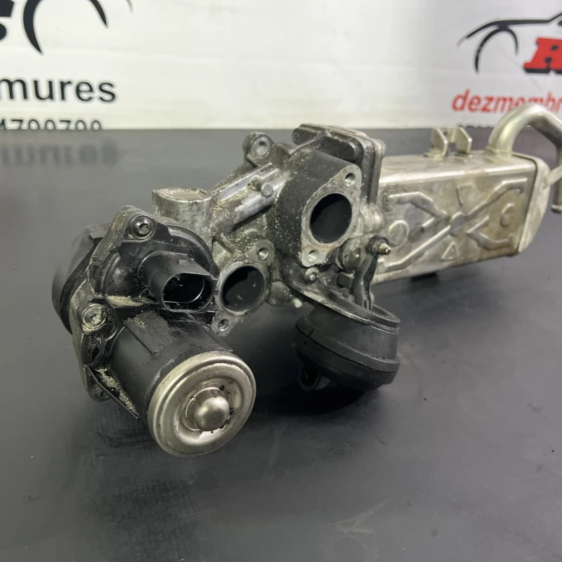 Racitor gaze egr / Volkswagen Passat B7 2012 / Motor, racire si evacuare