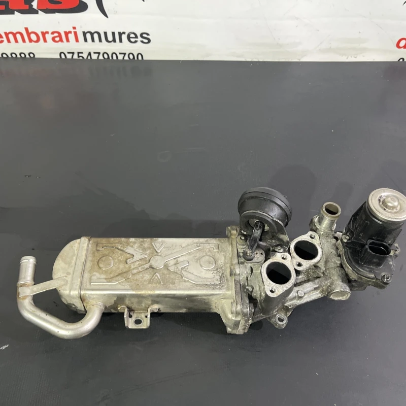 Racitor gaze egr / Volkswagen Passat B7 2012 / Motor, racire si evacuare