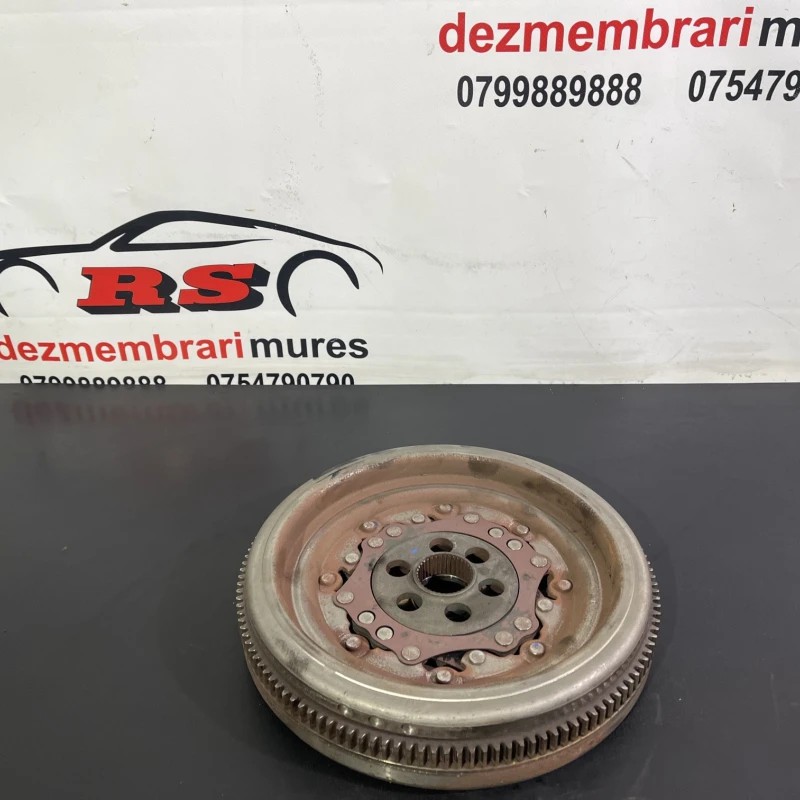 Volanta / Volkswagen Passat B7 2012 / Cutie viteze, ambreiaj, transmisie