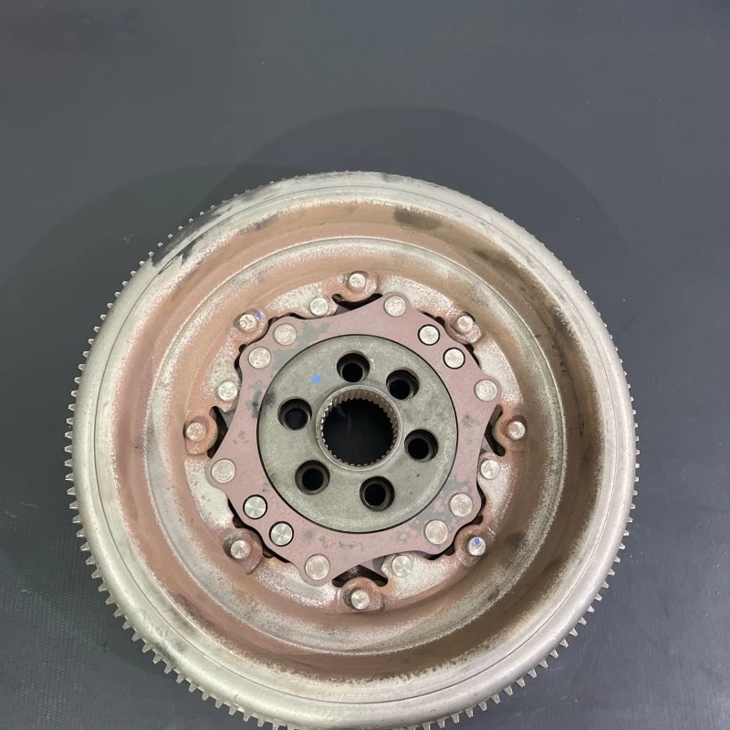 Volanta / Volkswagen Passat B7 2012 / Cutie viteze, ambreiaj, transmisie