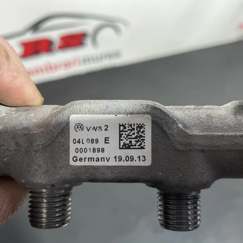 Rampa injectoare cu senzor / Audi A6 C7 2014 / Motor, racire si evacuare